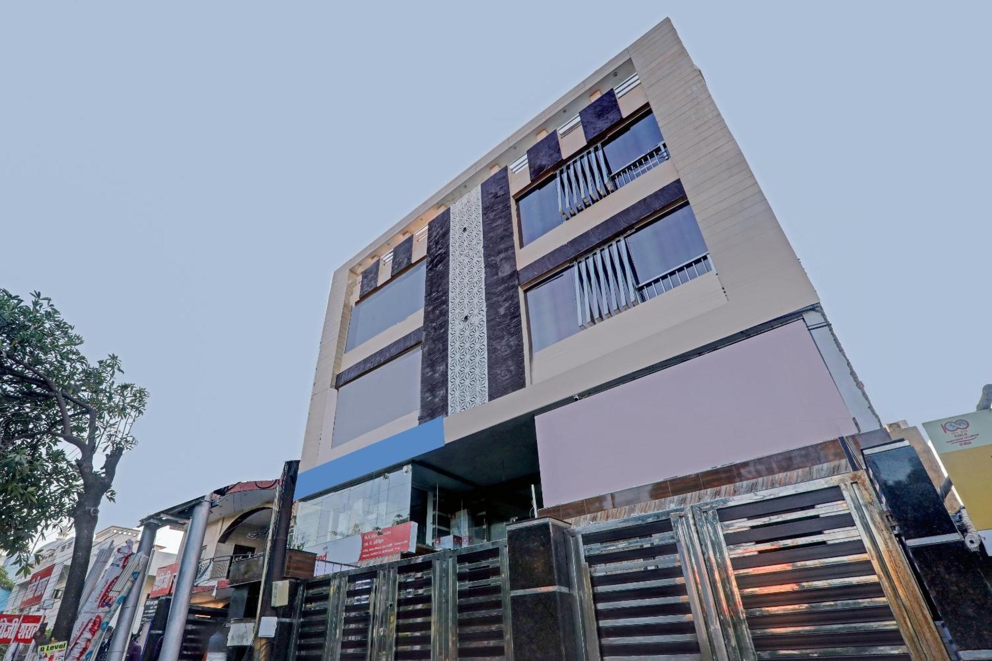 Super Townhouse Riddhi Residency Hotel Lucknow Exterior photo